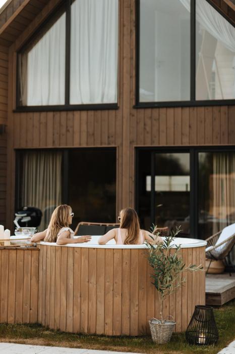 Wood House Trzęsacz Podgrzewany Basen i Balia