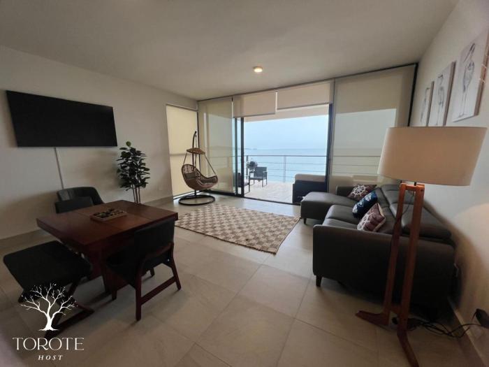 Condominio Frente al Mar