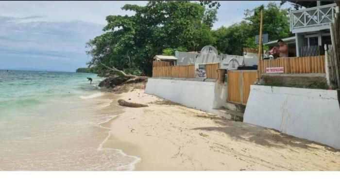 White beach Villa