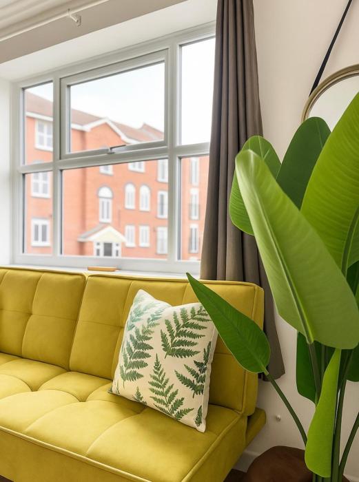 Crown Deluxe Manchester City Apartment