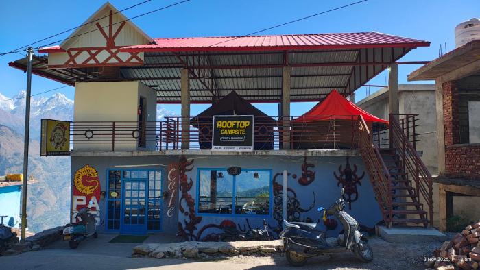 Rooftop Campsite Munsyari