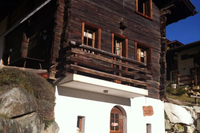 En Anniviers, chalet cosy au centre du village de Saint Jean