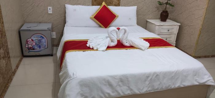 Sơn thịnh-hiếu host