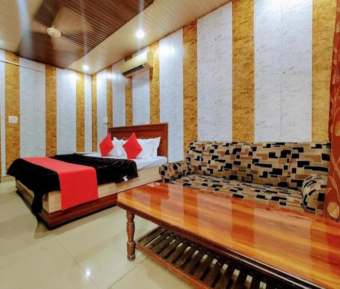 hotel grand