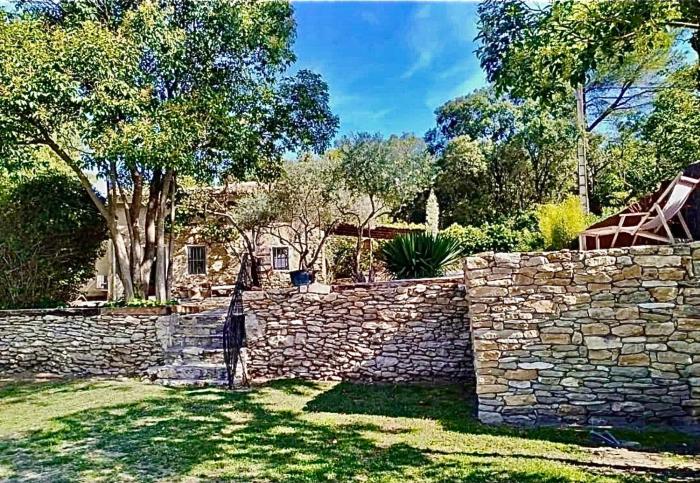 Le Mazet de lIsle sur la Sorgue