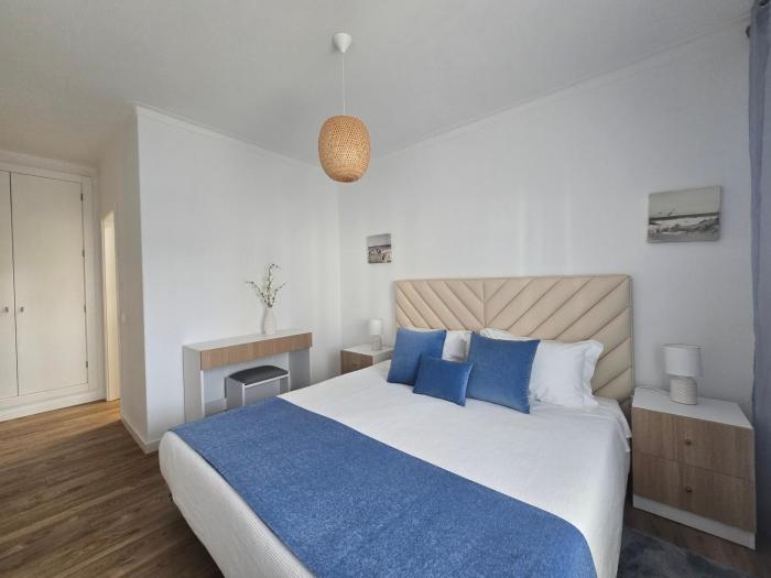 Avenida Mar 2 - Edf Satélite com AC, Garagem, WiFi, 150 mts praia