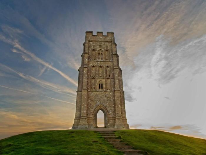 Central Glastonbury Apartment