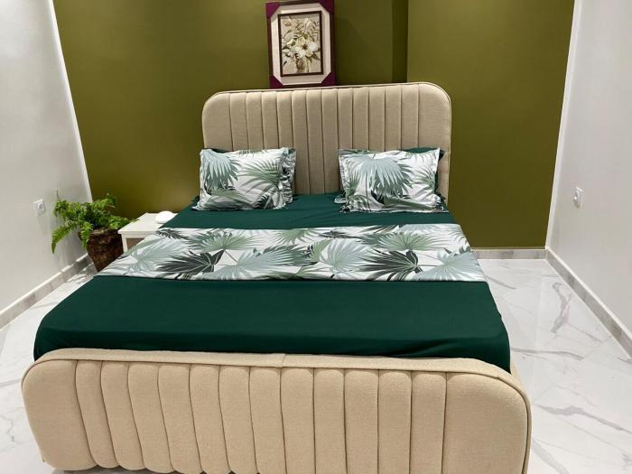 Between sea and calm