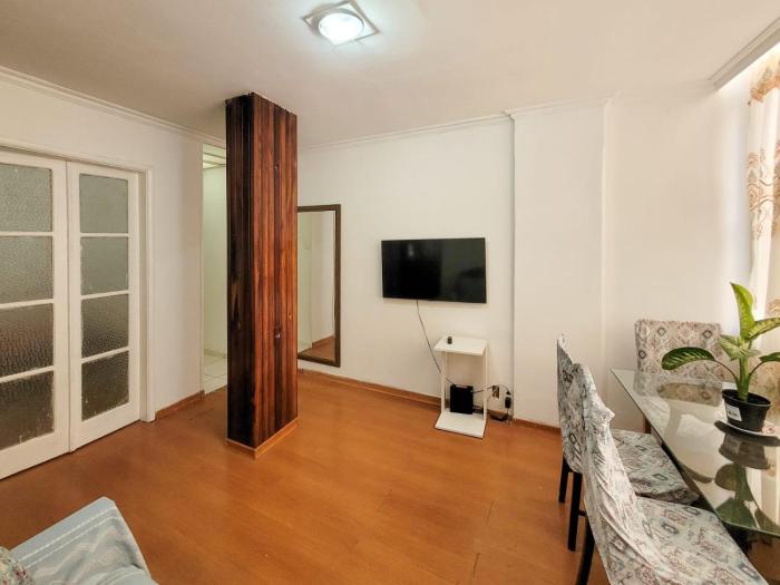 Perfeito para Grupos! 3 Quartos, 2 Banheiros, 5 Min da Praia