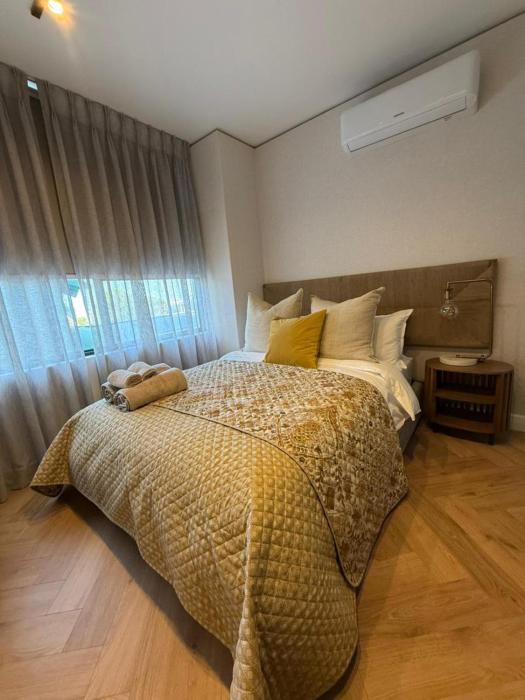 Views on August - Penthouse Unit 9