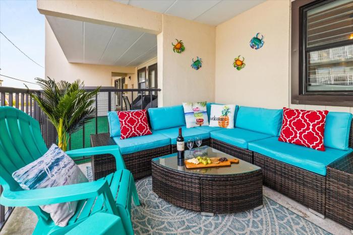 Save More the Longer You Stay - Up to 35 Percent Off Extended Stays