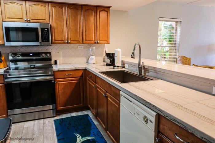 Beachview 103 Condominium Condo