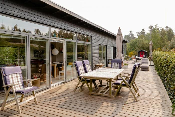 Architect Design With Natures Touch In Forest