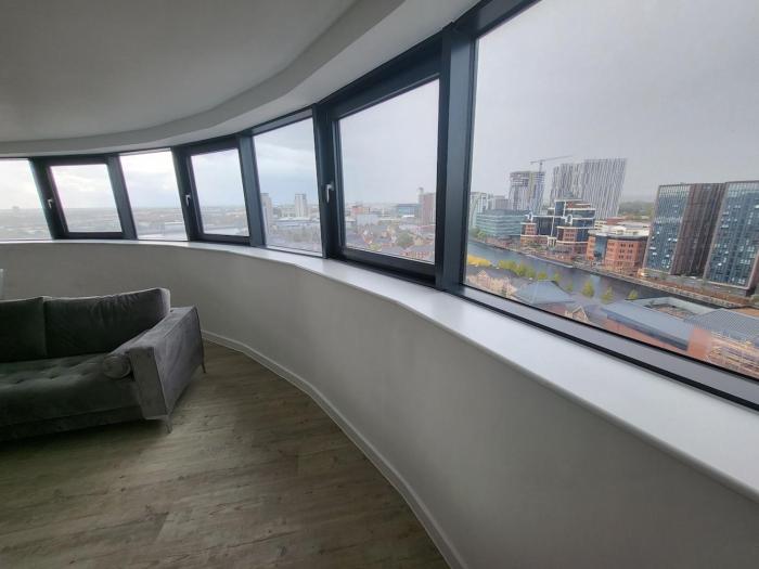 Pleasant 2 bedroom apartment in Salford Quays
