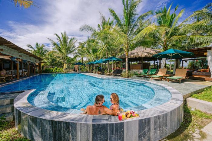 Hoianbang Beach Front Villa and Restaurant