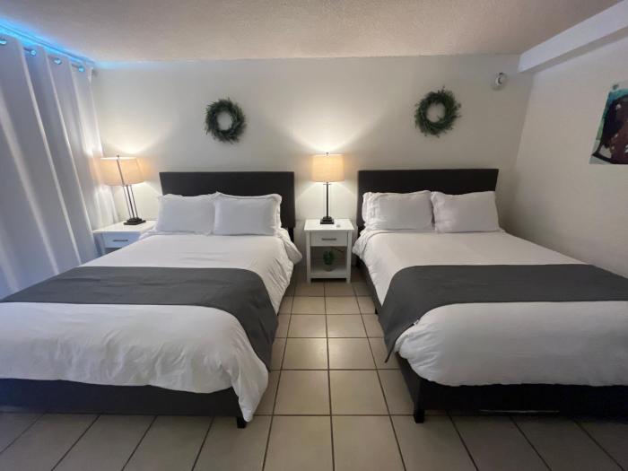 A Homie Getaway! Double Bed Studio with a VIEW