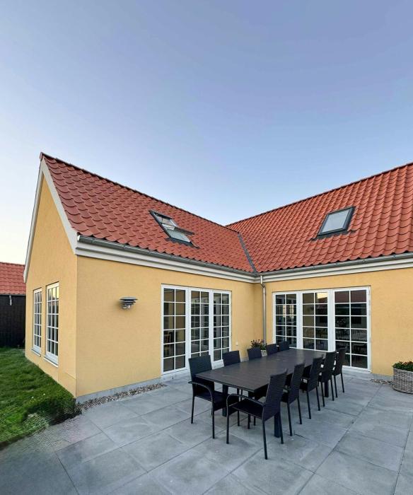 Holiday Home With Courtyard In Lille Skagen