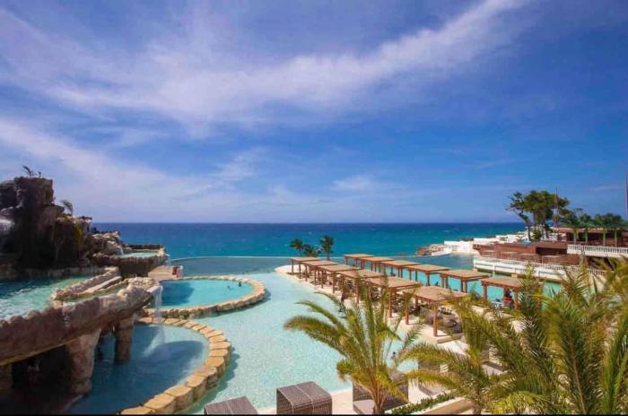 Grand Luxury Villa in Sosua Ocean Village