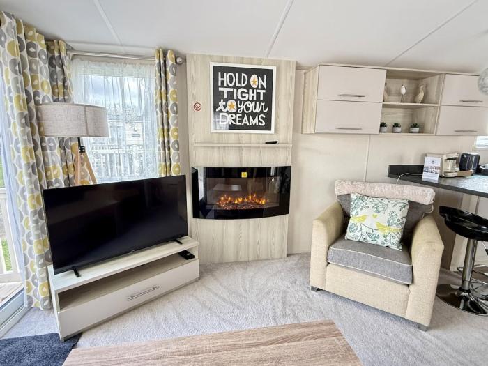 Kingfisher Lodge, Hoburne Cotswold