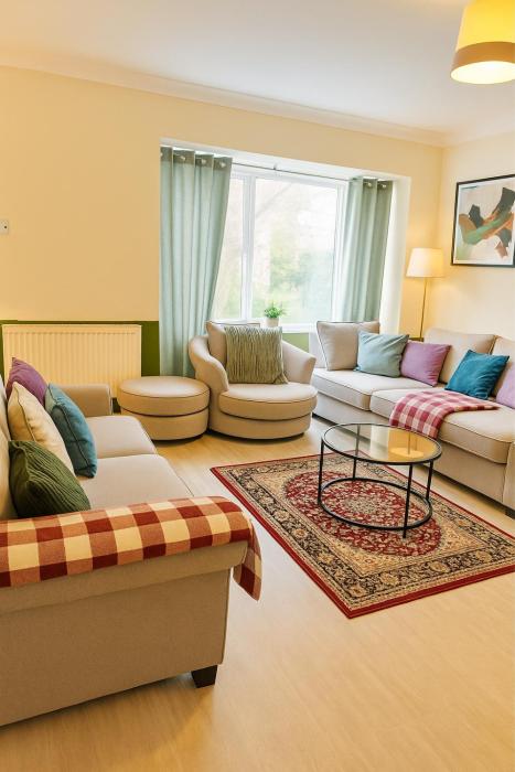 Great for Contractors and Families 3BedHouse with FreeParking