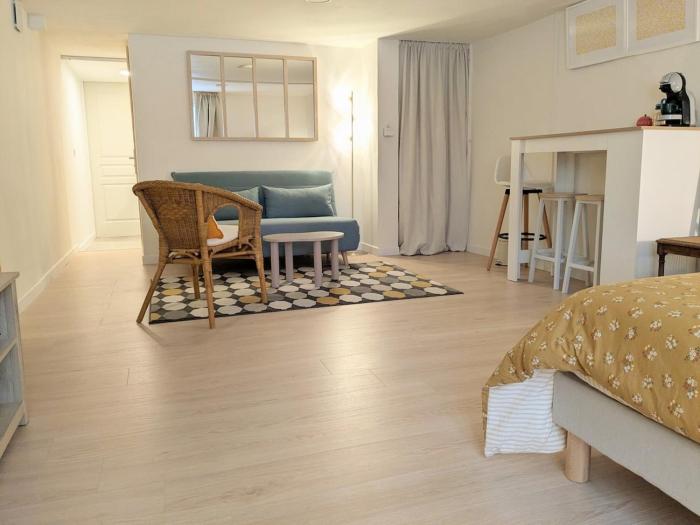 Grande Suite Privée - Entrée indépendante - SDB & WC privatifs