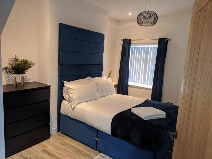 Dream101, Luxury 2 Bedroom apartment - free parking