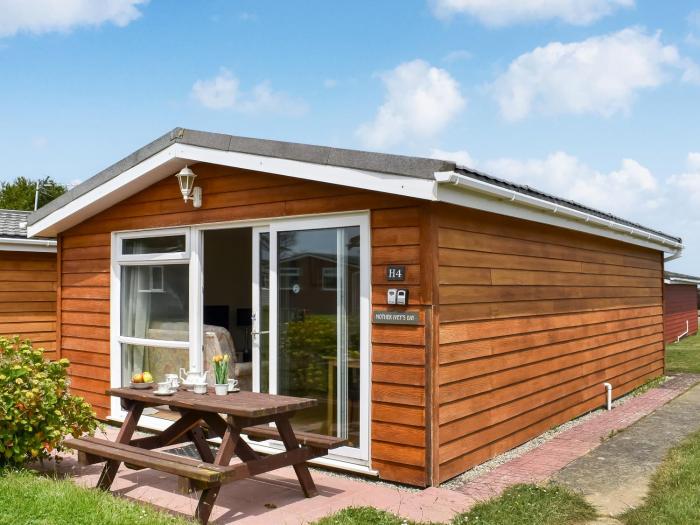 Mother Ivys Bay - Uk47553