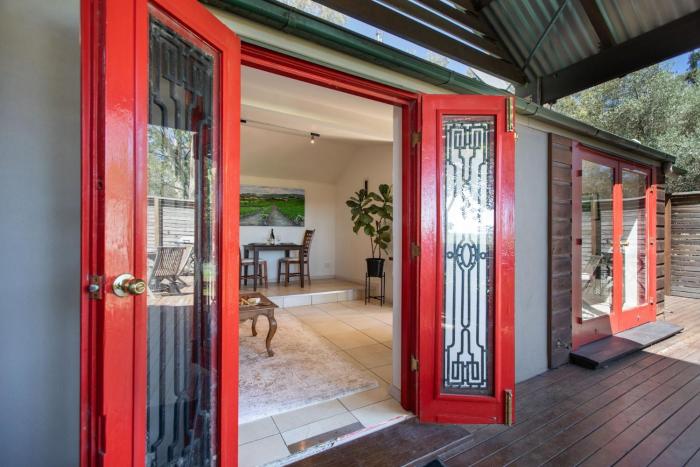 Petersons Wines Dairy Cottage