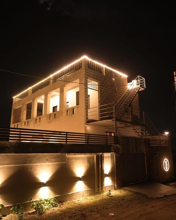 Narayani Villa