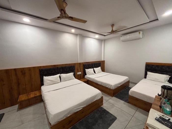 The Hotel Shree Shyam Palace inn