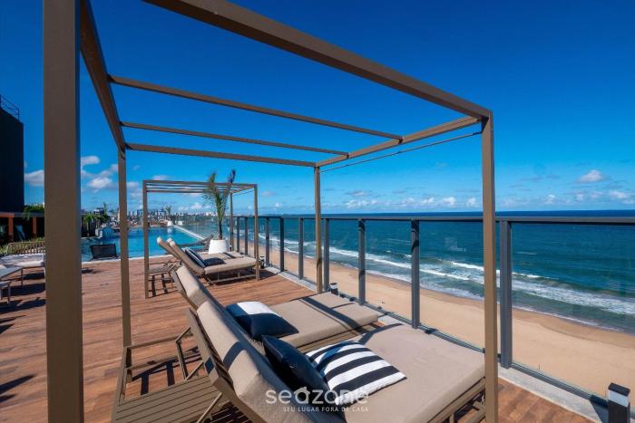 Prédio à beira-mar c Piscina e academia - ARUs