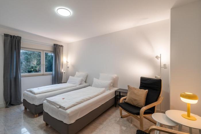 2-Zimmer-Apartment-mit-4-Einzelbetten