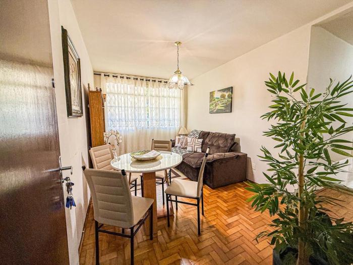 Apartamento completo no centro de Aguas de Lindoia - 100m da Praça Adhemar de Barros, Coração da Cidade