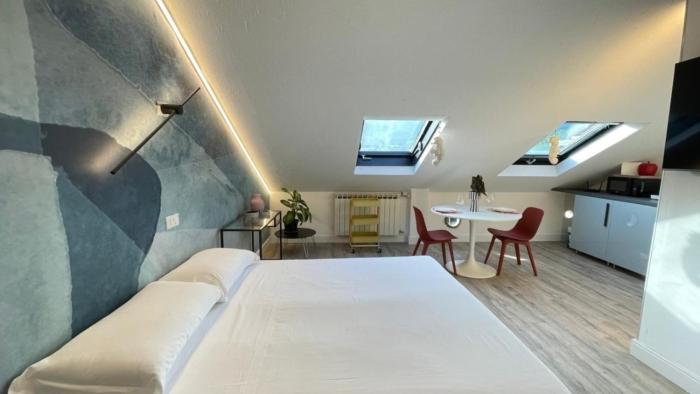 JOIVY Elegant Top-Floor Studio Apartment in Rapallo