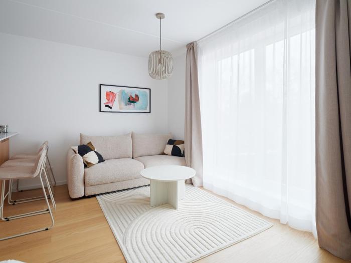 Kotzebue Stay - Elegant Studio