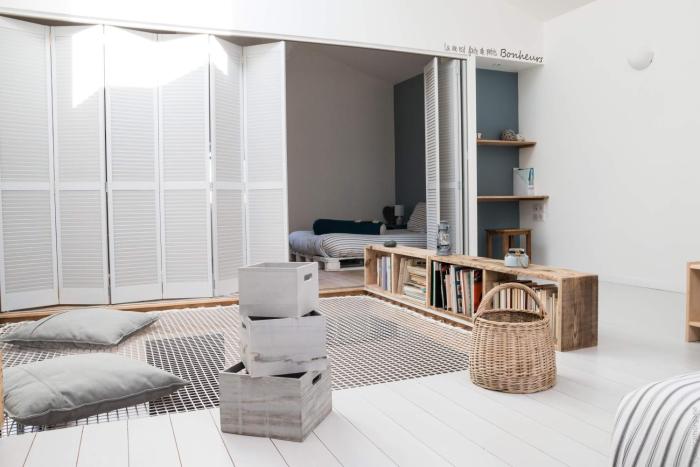 Loft avec filet dhabitation suspendu géant proche mer