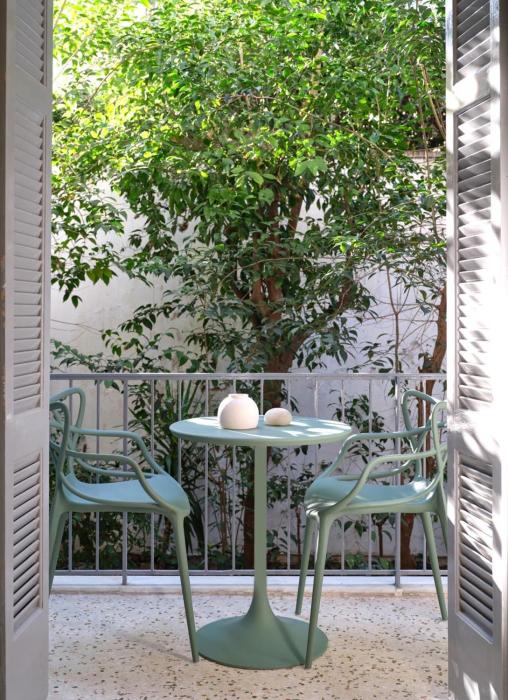 12ve Plaka, a Chic Apartment in the Heart of Plaka