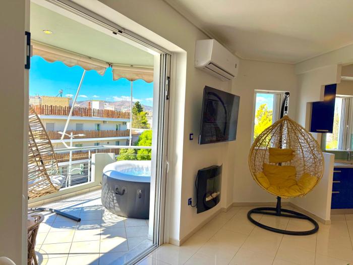 Luxury 3 Bedrooms Top Floor Villa 150sqm with 2 Private Jacuzzi Hydromassage & Underground Parking