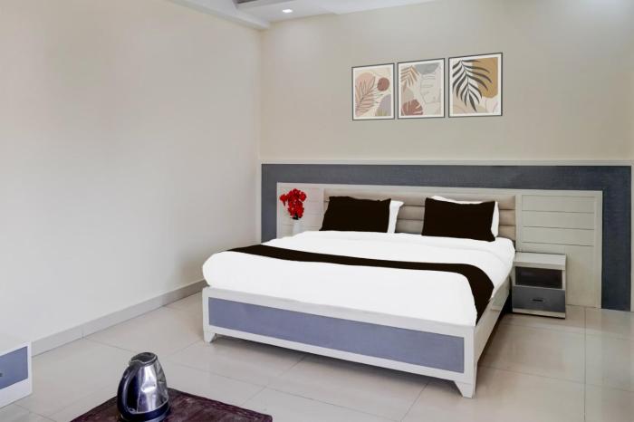 Hotel near Delhi airport