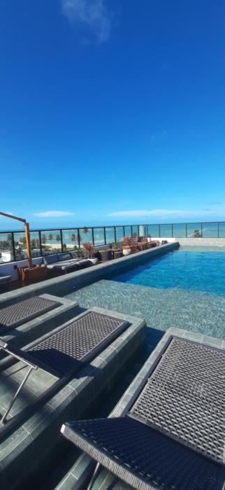 Flat 50m do mar, no melhor do Bessa, Jardim Oceania - PB - a maior piscina da região