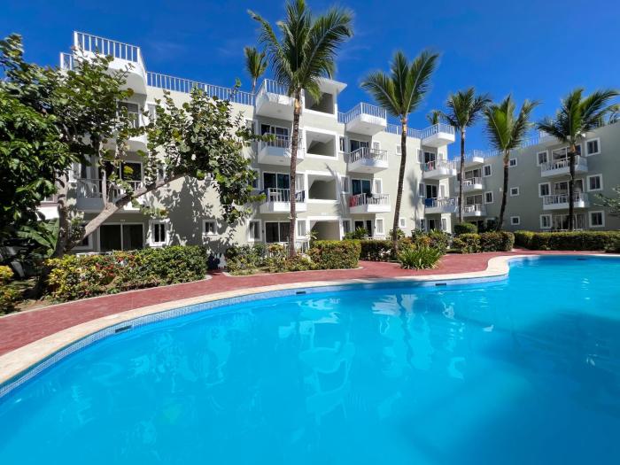 TROPICAL OASIS - studios with good location - PLAYA LOS CORALES