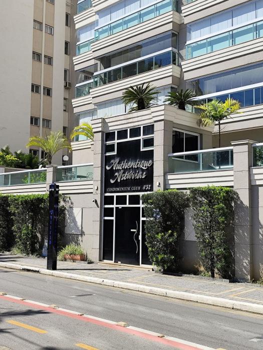 42-LS - APARTAMENTO ALTO PADRÃO 3 SUÍTES, VARANDA GOUMERT e HOME OFFICE - FRENTE AO MAR - ASTÚRIAS CANTO DAS GALHETAS