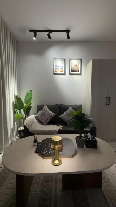 استديو هادئ بتصميم عصري