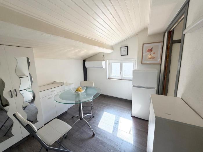 Charmant studio au coeur dAvignon