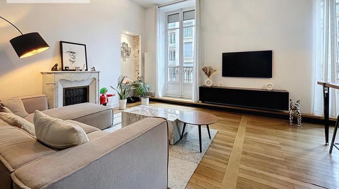 l atypique d Édouard