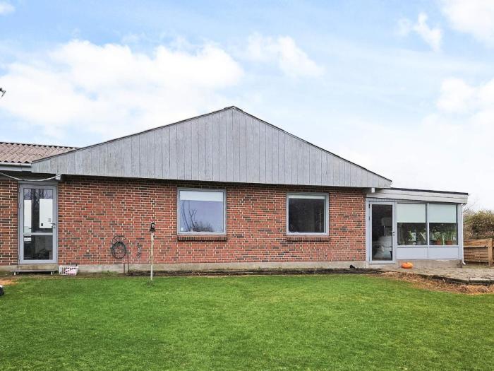 6 person holiday home in Lemvig