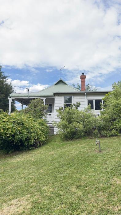 Healesville Gardeners Cottage