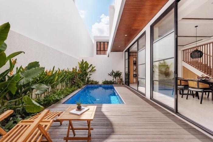 Elegant 3BR Sanctuary near Berawa Beach