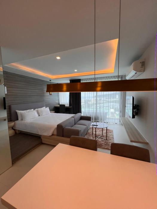 Utopia Karon Sea View Apartments