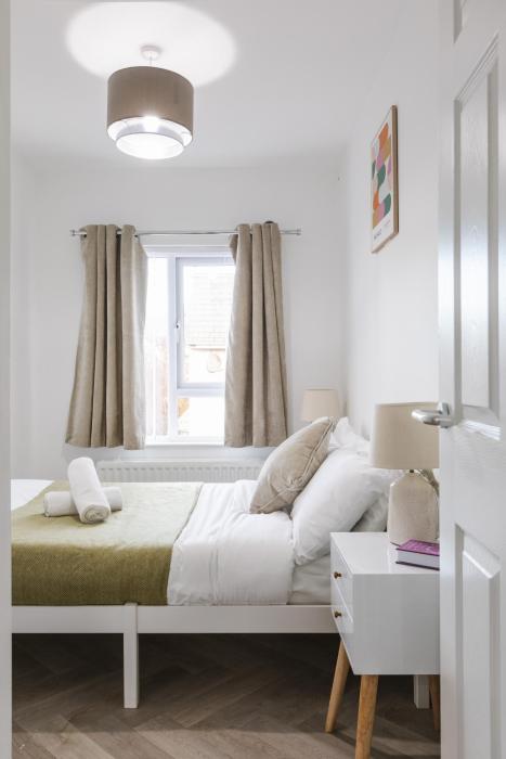 Luxurious 3 Bedroom Home in Belfasts Trendy Lisburn Road Sleeps 6 Modern & Spacious